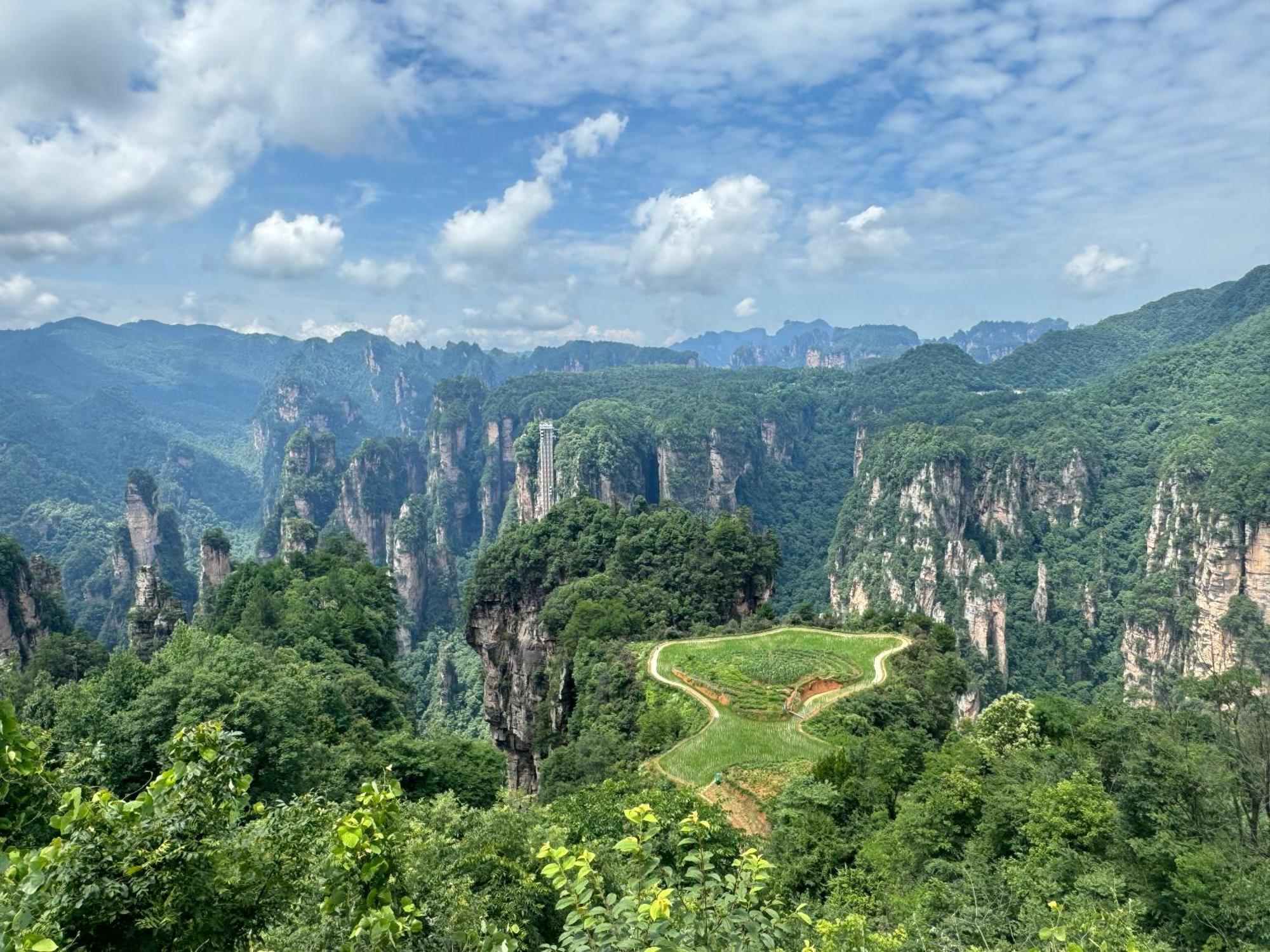 Zhangjiajie National Park Nvue Resorts Bagian luar foto